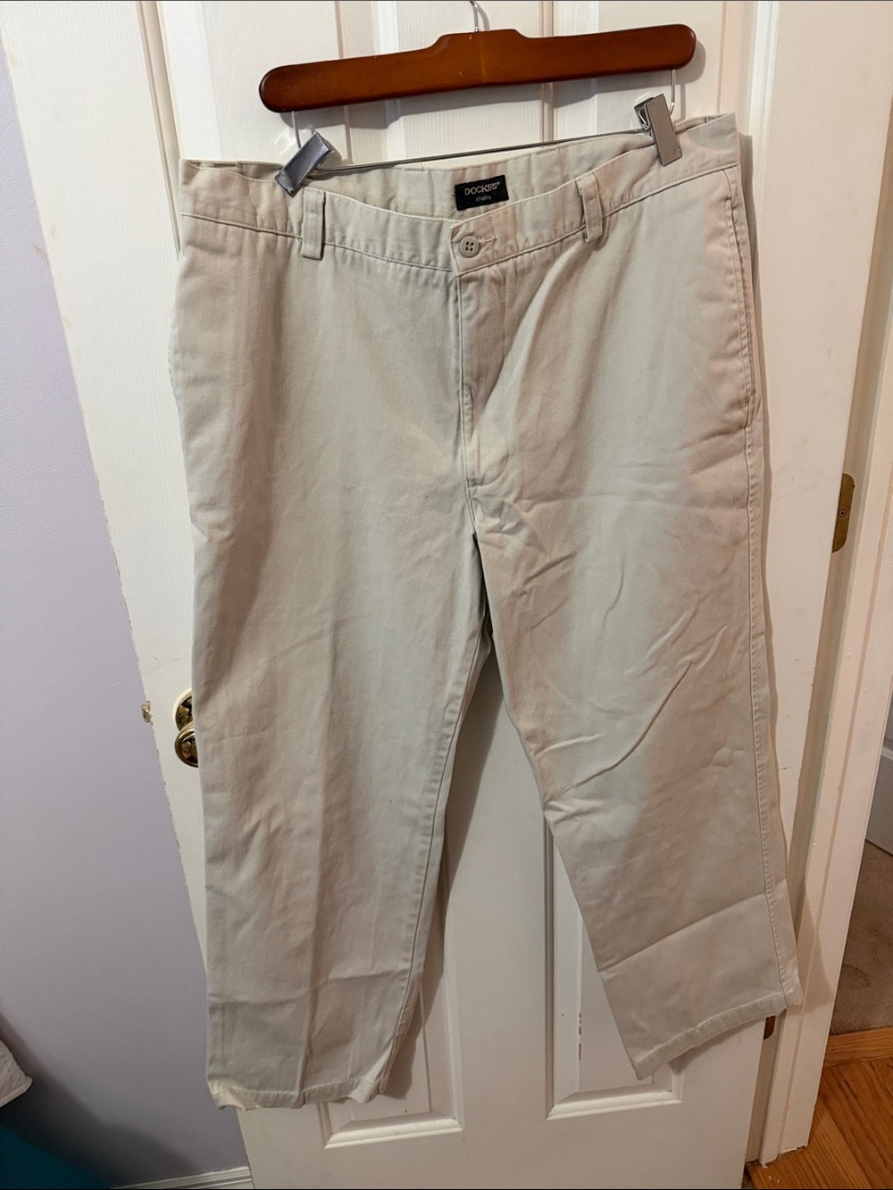 Dockers Men’s Chinos in Light Tan